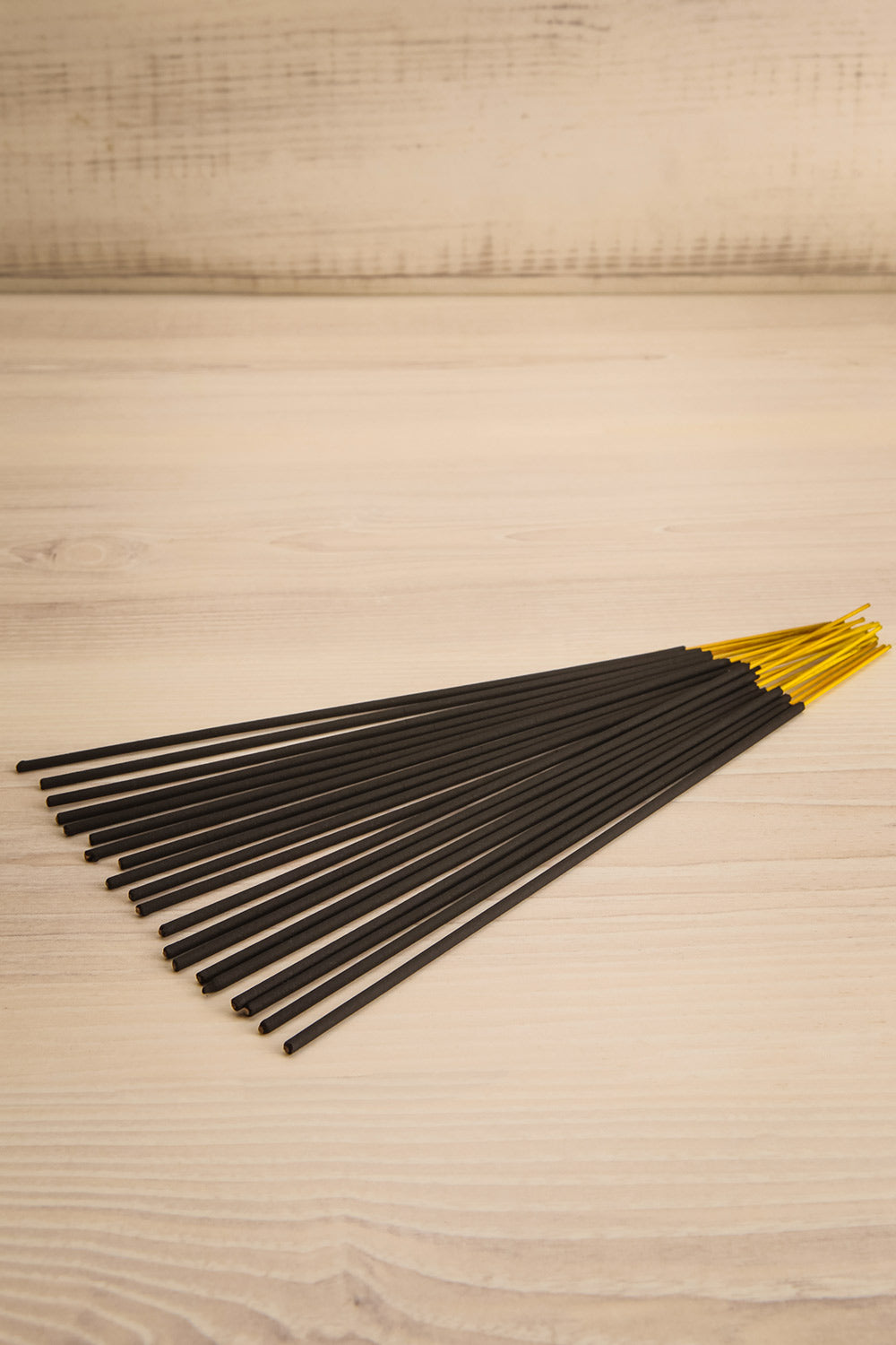 Sweet Amber + Tonka Beans Incense Stick | Maison garçonne