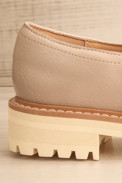 Beatrisse Beige Faux-Leather Loafers | La petite garçonne side back close-up