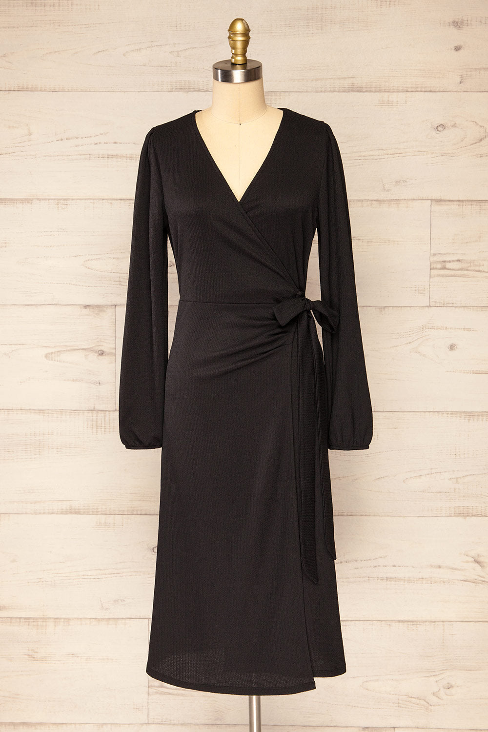 Belfort Black Textured Wrap Midi Dress | La petite garçonne front view