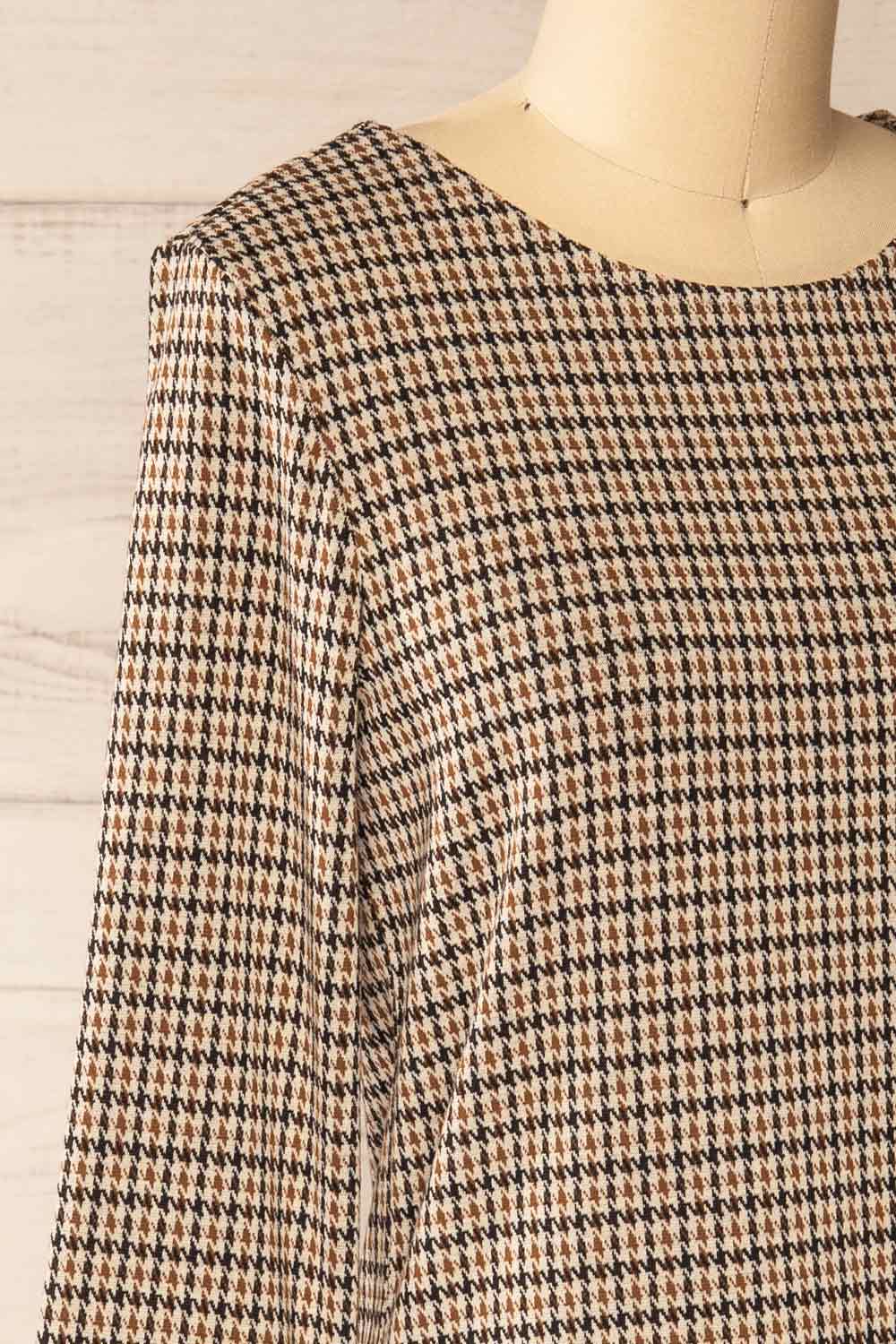 Bezaha Short Houndstooth Dress w/ 3/4 Sleeves | La petite garçonne side close-up