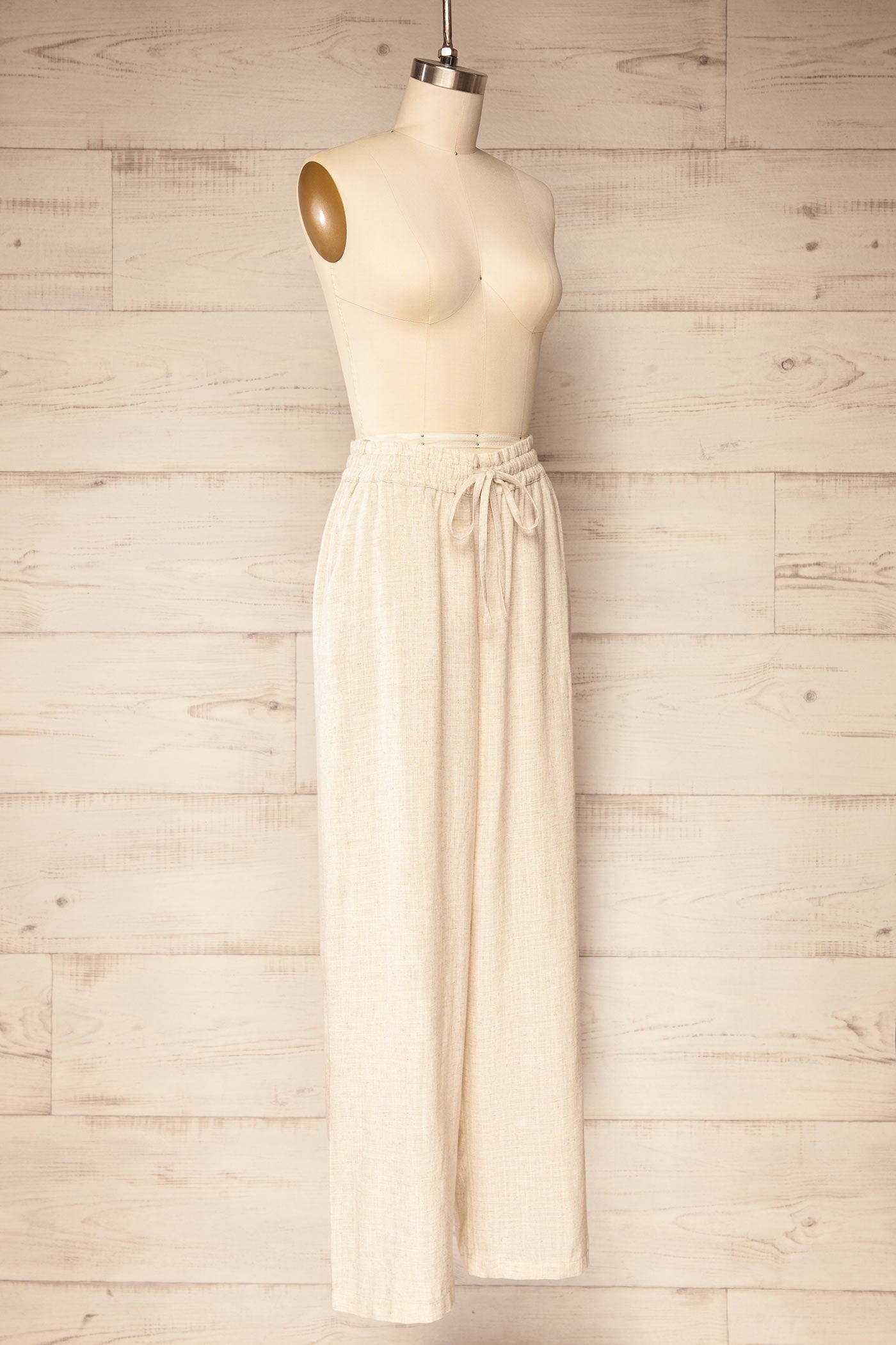 Bharhut Wide Leg Beige Pants with Pockets | La petite garçonne side
