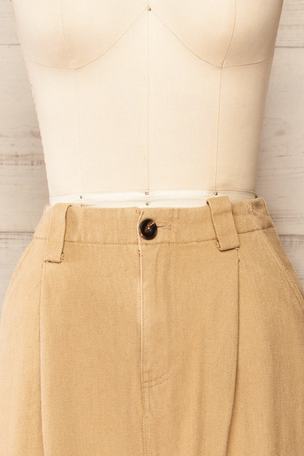 Bibury Taupe Wide Leg Denim Pants | La petite garçonne front close-up