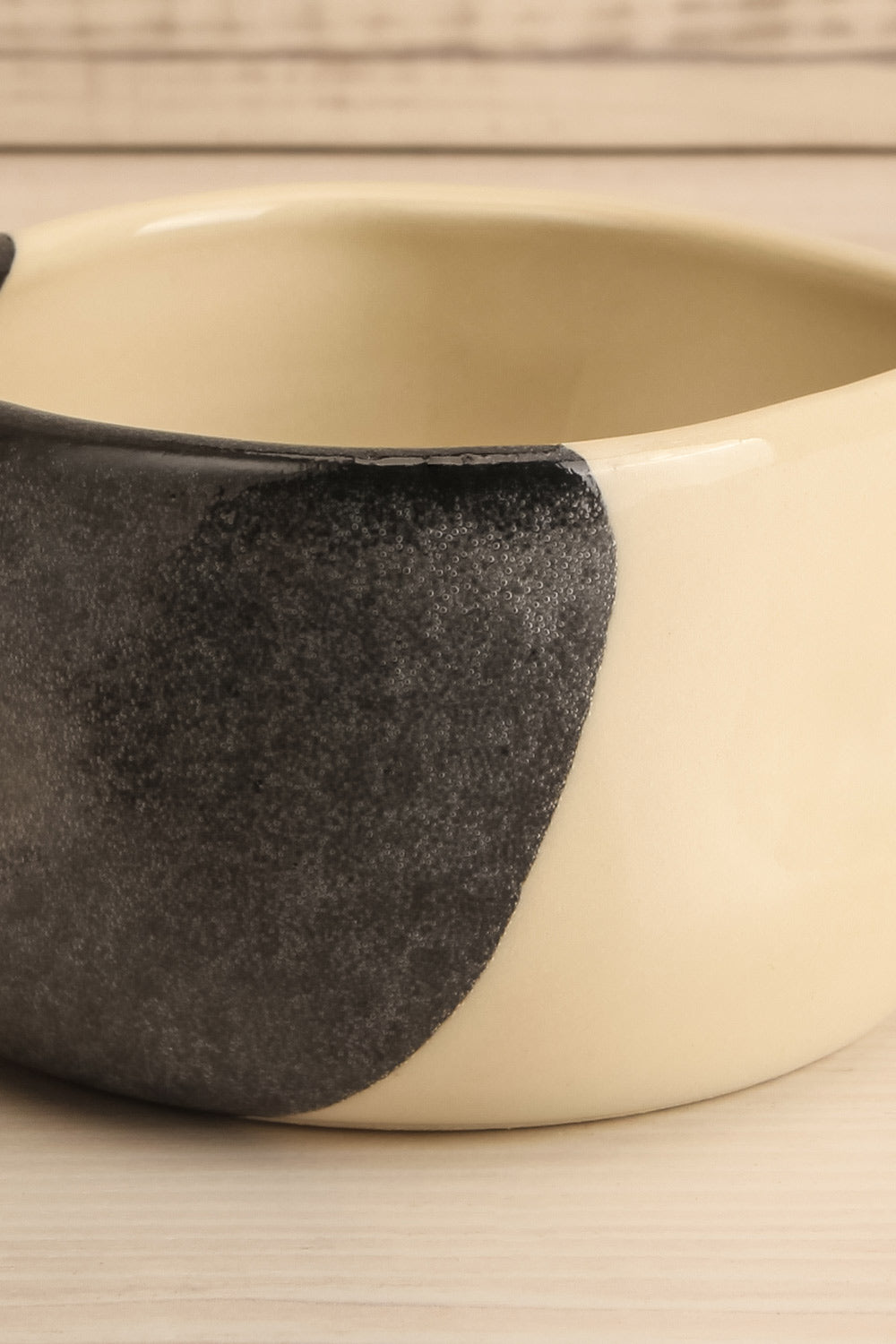 Bicolore Mugs - 4 Options | Maison garçonne cappuccino close-up