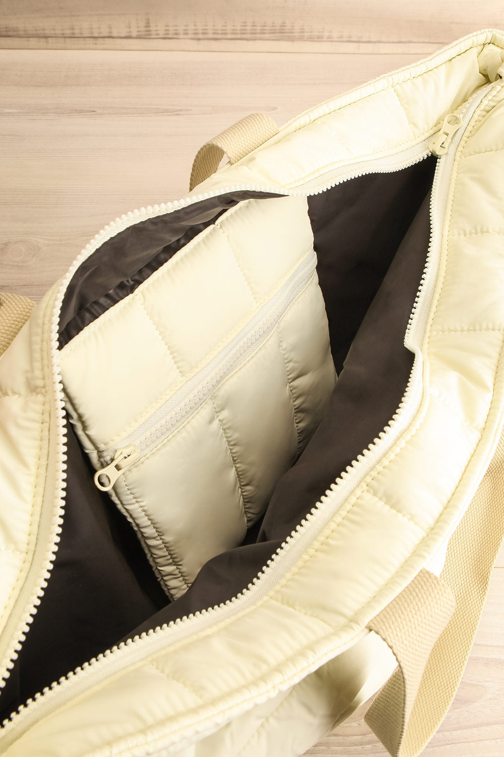 Blackpool Ivory Quilted Tote Bag | La petite garçonne pocket view