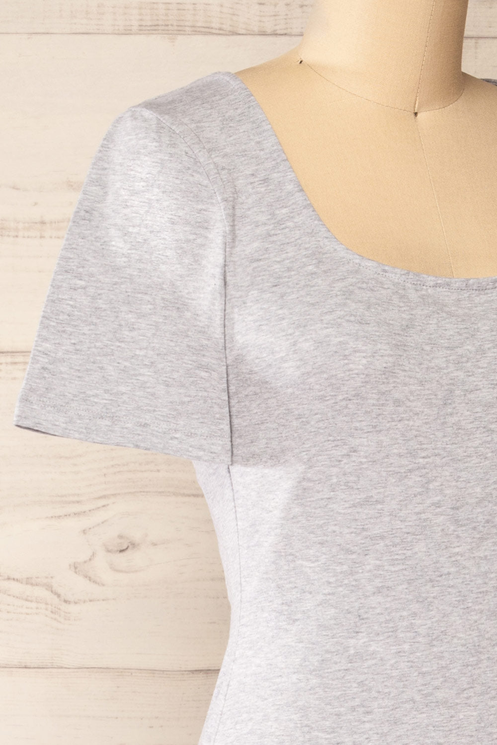 Bogota Grey Short Sleeve Midi Dress | La petite garçonne side close-up