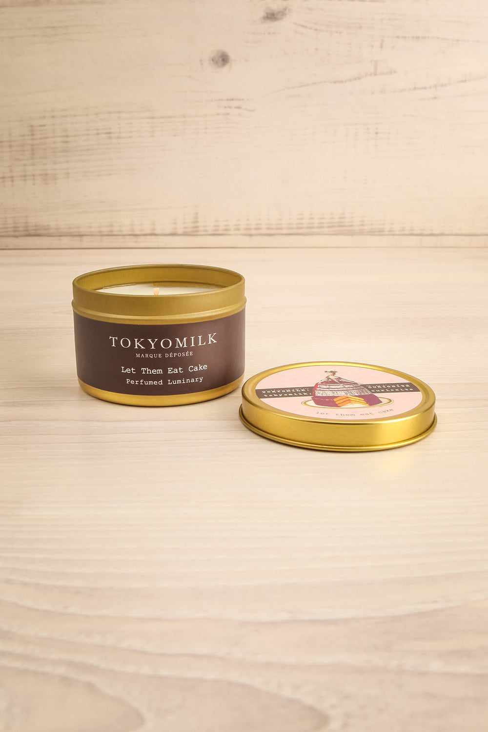 Let them Eat Cake Candle | Maison garçonne open view