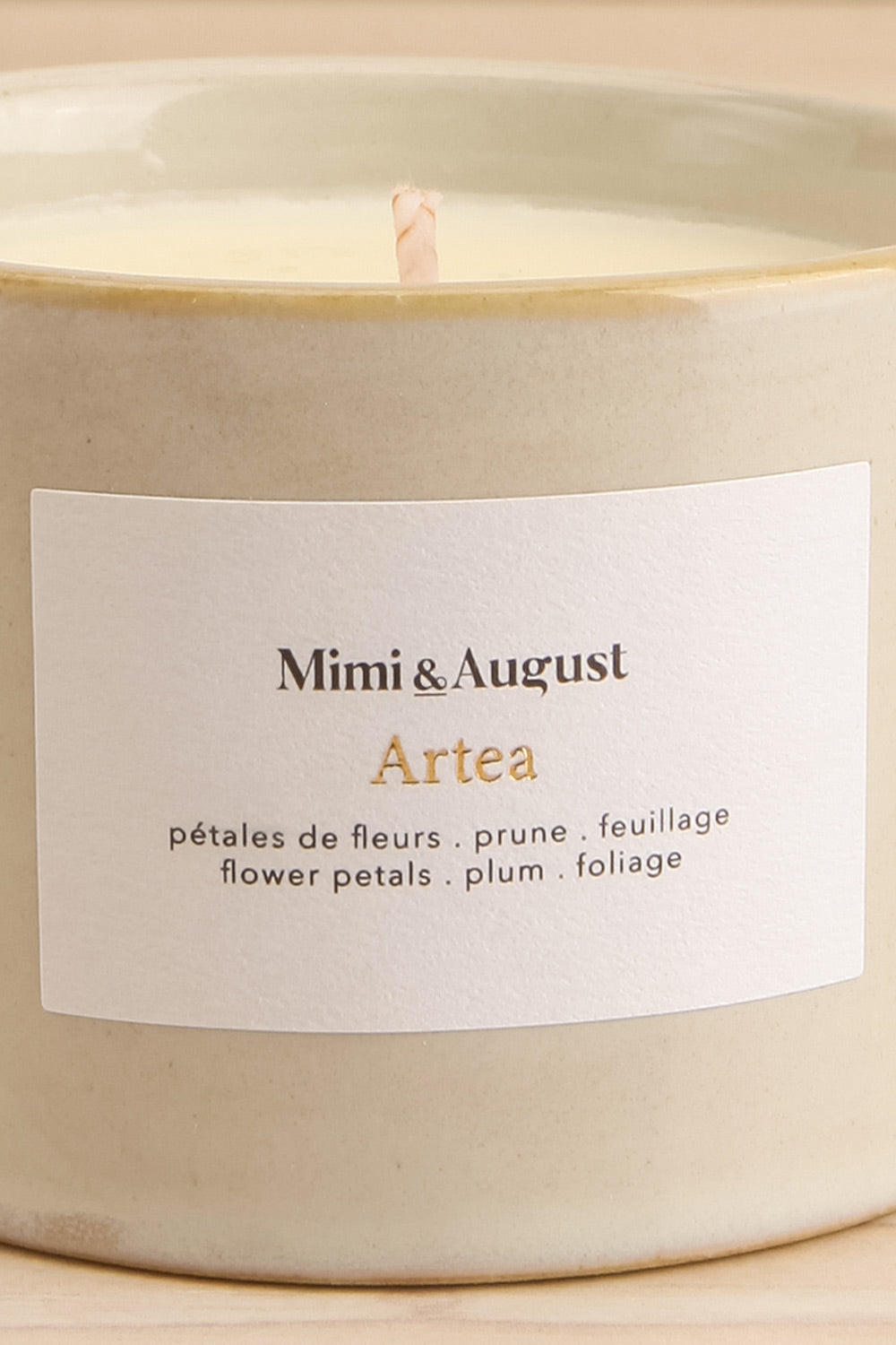 Artea Reusable Candle - 3 Options | Maison garçonne close-up