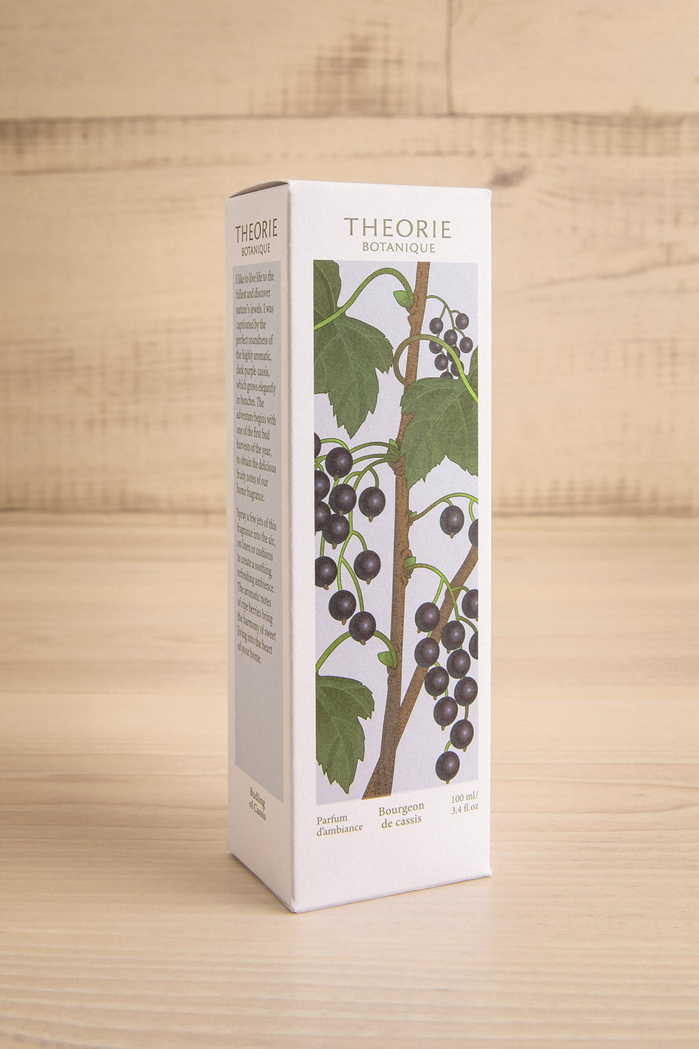 Budling of Cassis Room Spray by Theorie Botanique | Maison garçonne box