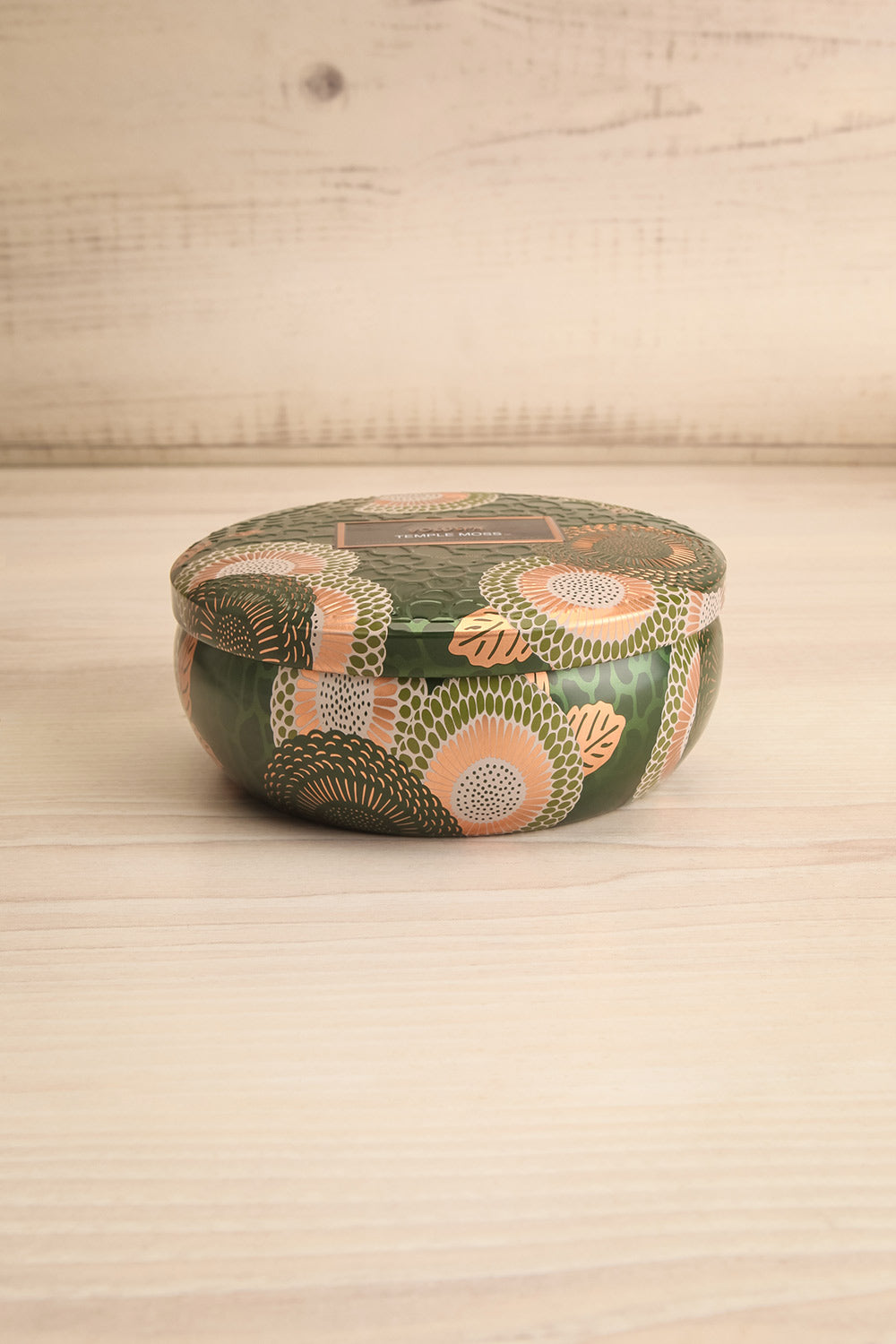 Temple Moss Tin Bowl Candle by Voluspa | Maison garçonne