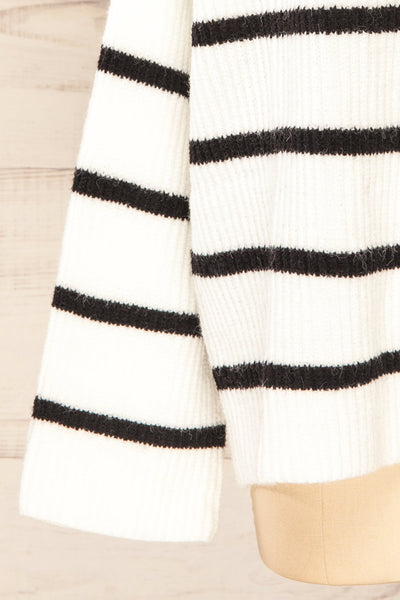Brest Oversized White Thick Knit Striped Sweater | La petite garçonne bottom