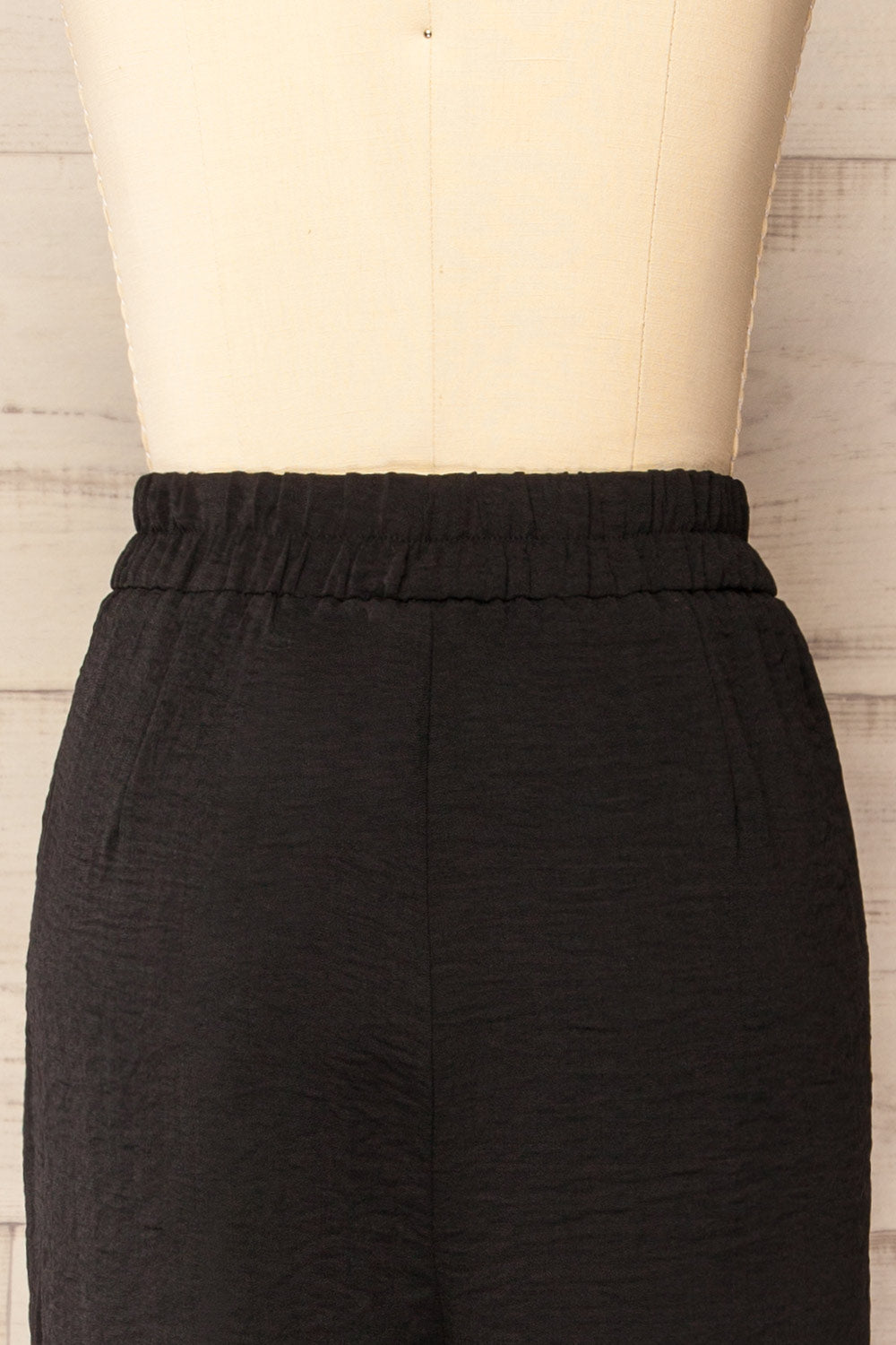 Brizo Black Straight-Leg Pants | La petite garçonne back