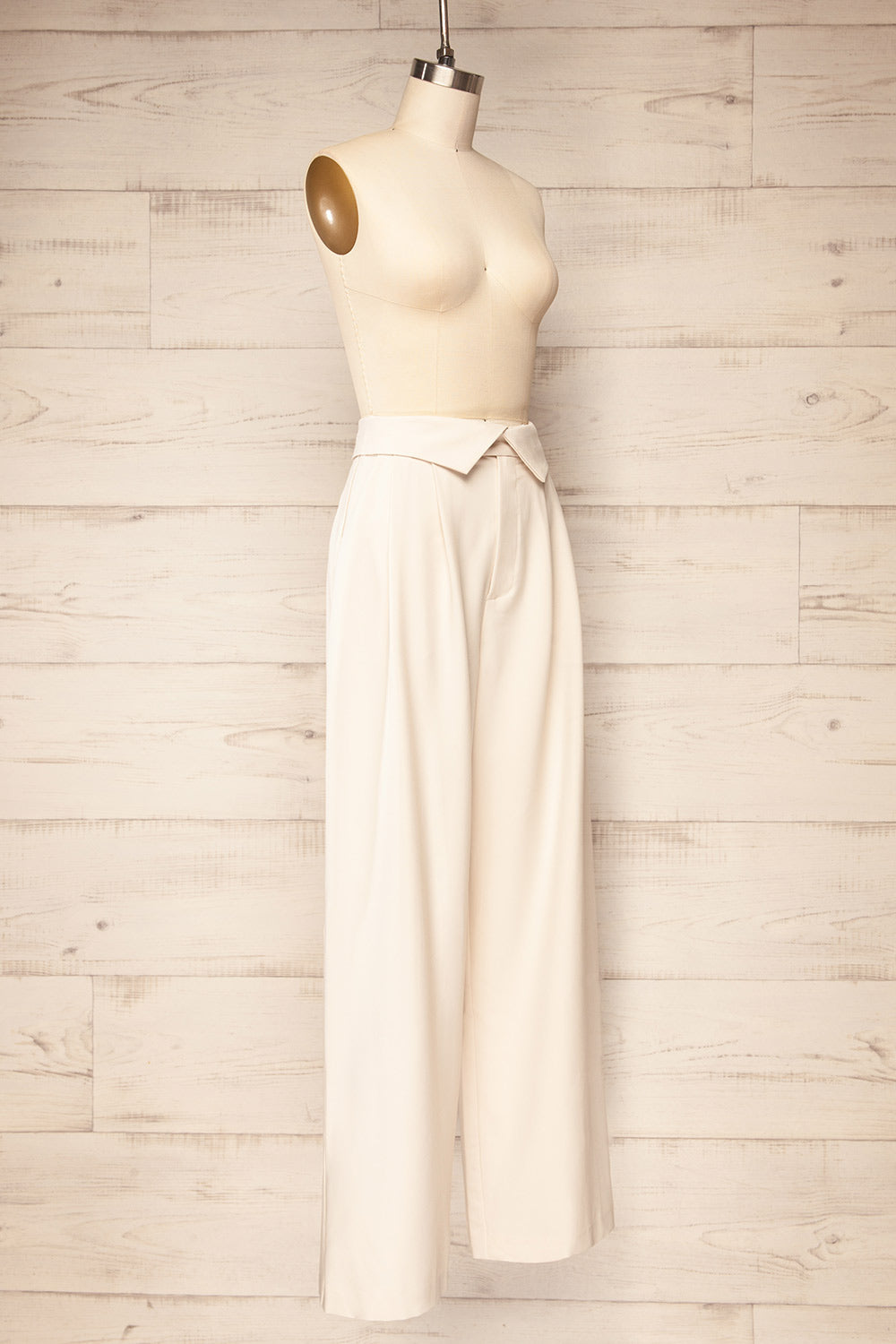 Burford Straight Leg Pants w/ Flipped Waistline | La petite garçonne side view