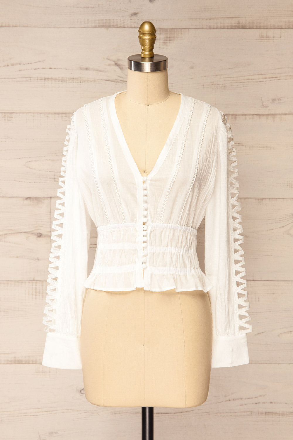 Burlington White Blouse w/ Long Sleeves | La petite garçonne front view