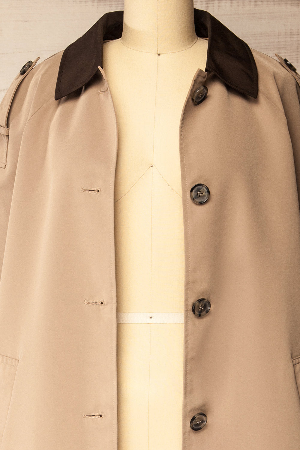 Bursa Straight Beige and Brown Coat | La petite garçonne open view