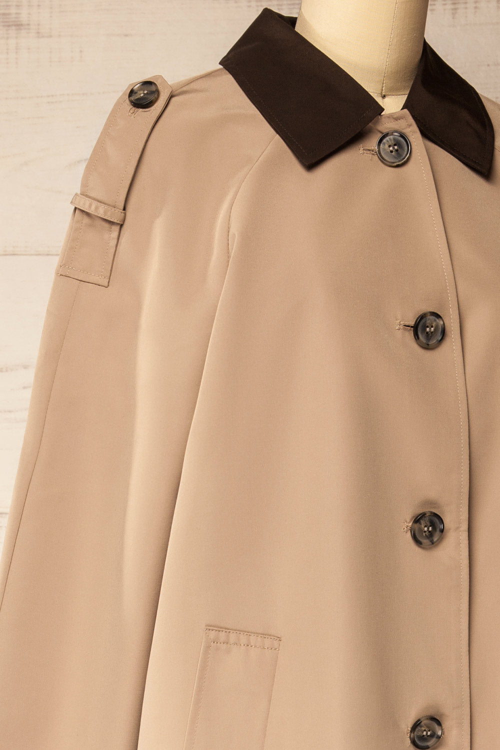 Bursa Straight Beige and Brown Coat | La petite garçonne side close-up