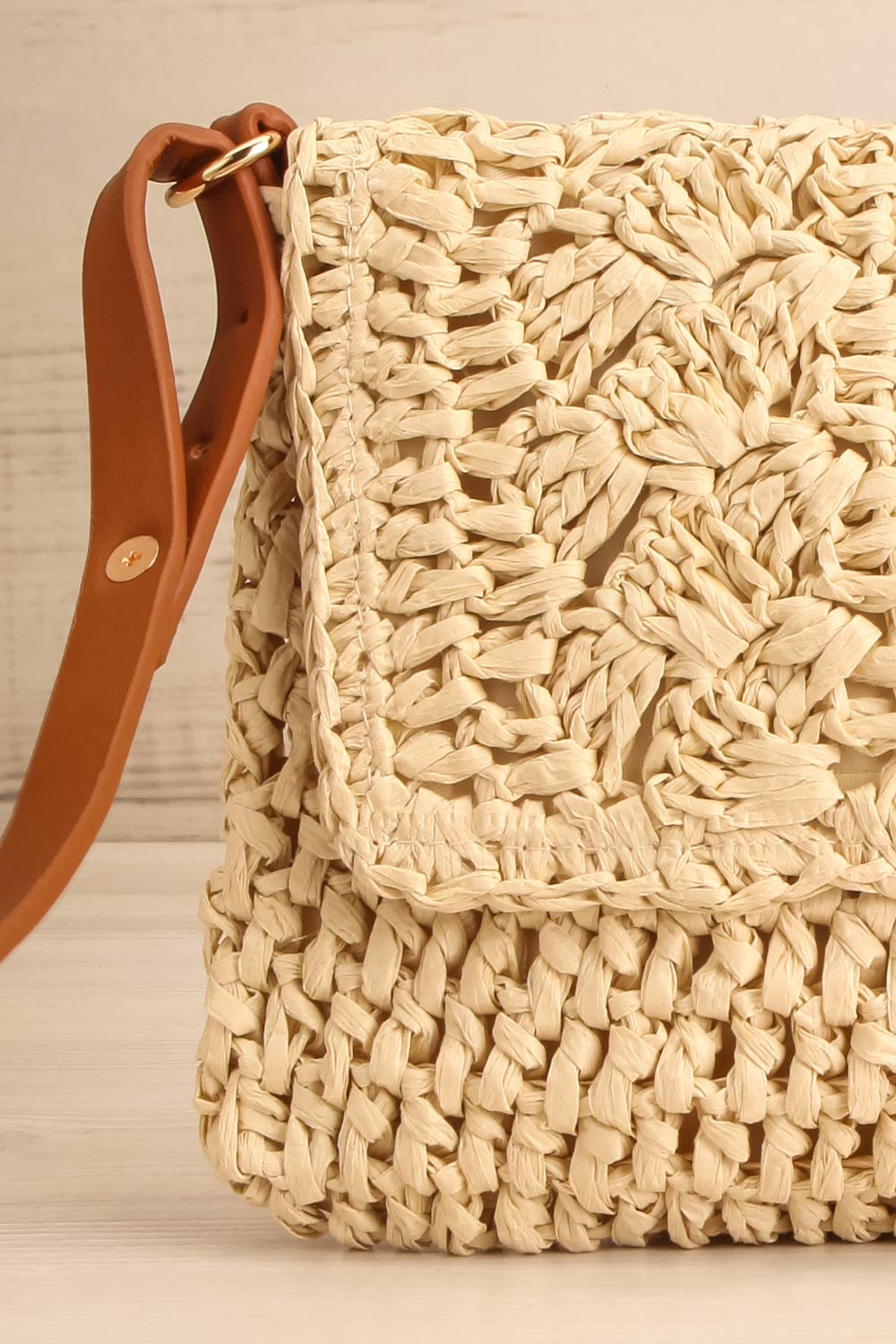 Cabecou Small Straw Crossbody Bag | La petit garçonne front detail