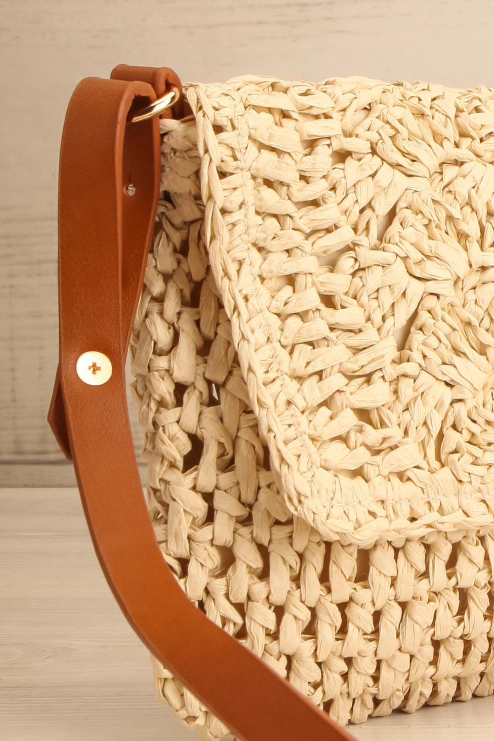 Cabecou Small Straw Crossbody Bag | La petit garçonne side close-up