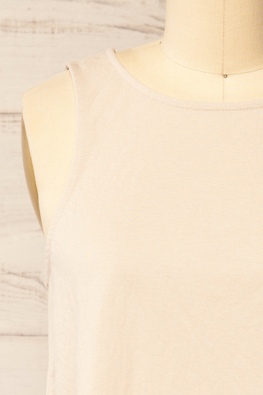 Calabar Beige Boxy Tank Top w/ Small Slits | La petite garçonne front