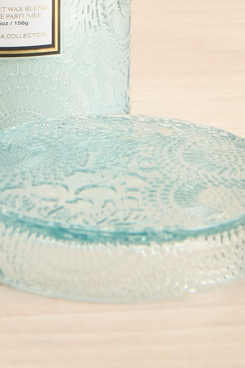 California Summers Small Jar Candle | Maison garçonne lid close-up