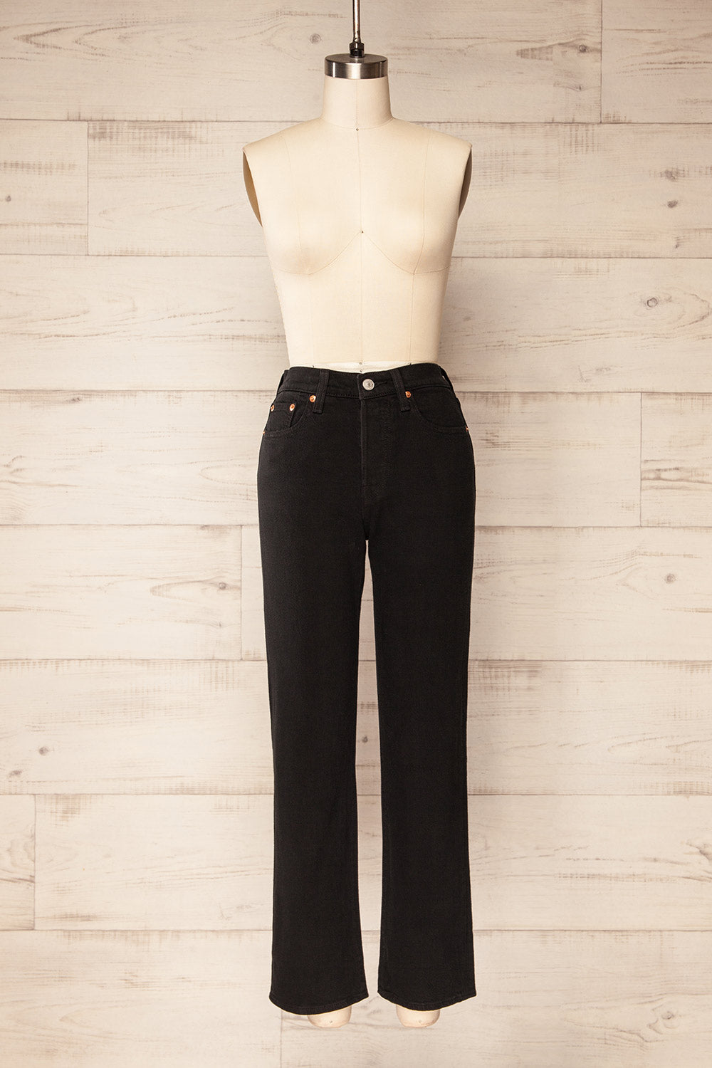 Calvin Cropped Black Straight Leg Jeans | La petite garçonne front view