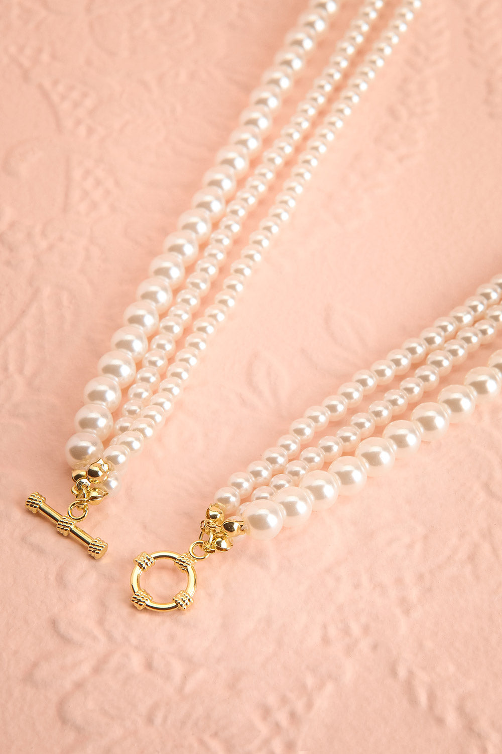 Calyra | Layered White Pearl Necklace