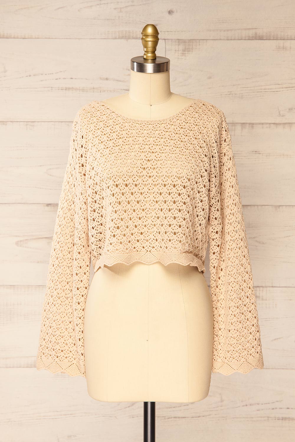Canterbury Beige Crochet Cropped Top | La petite garçonne front view