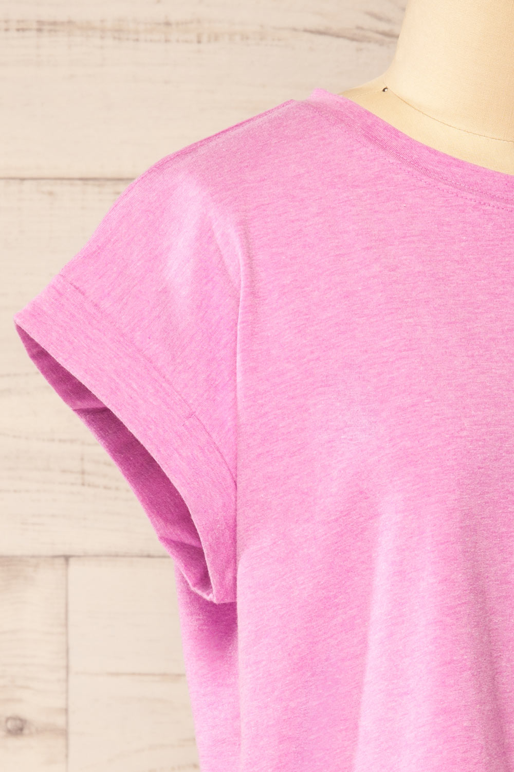 Cheddington Pink Cropped T-Shirt | La petite garçonne  side