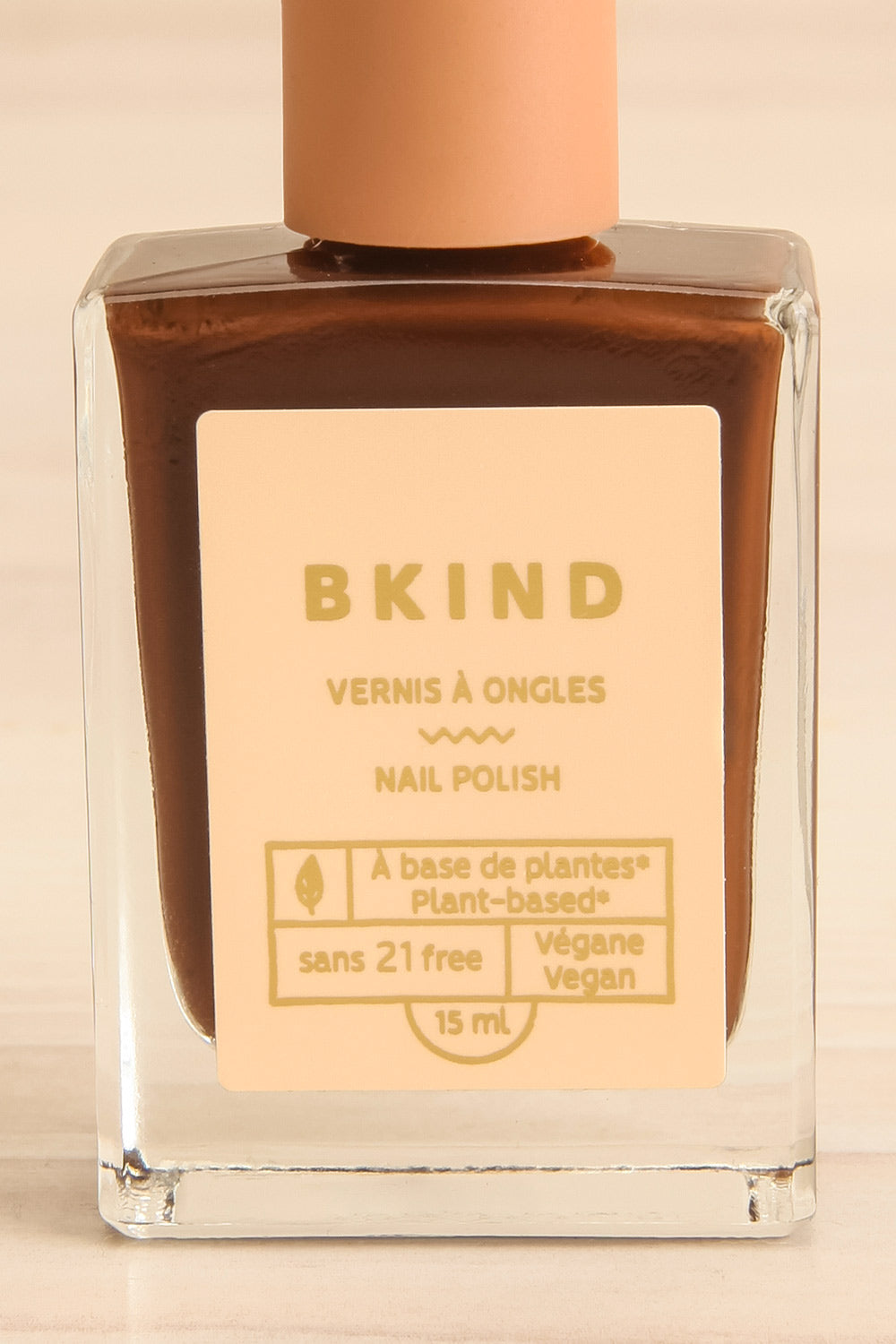 Chocolatine Rich Brown Nail Polish | Maison garçonne close-up