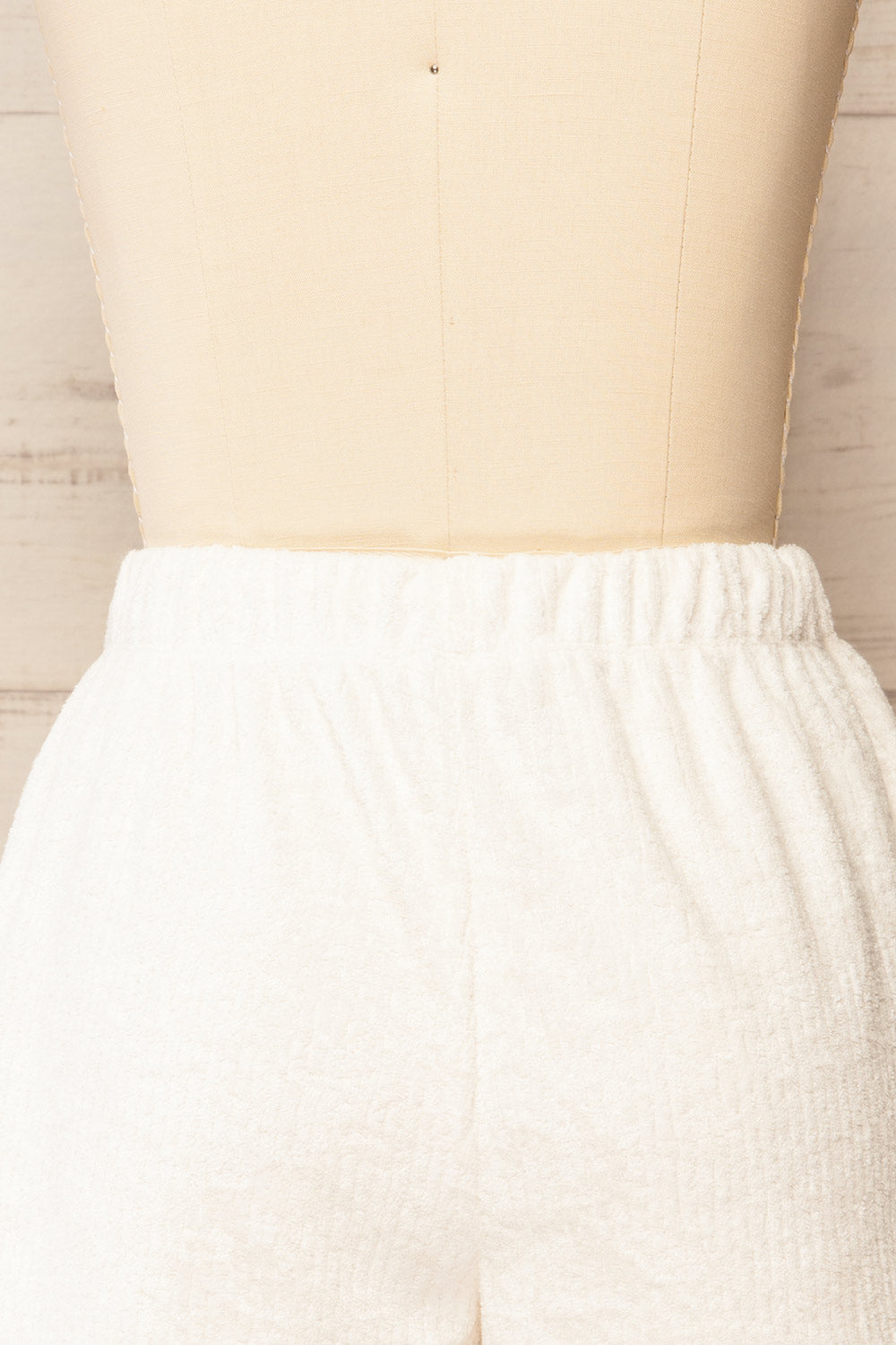 Cielo Fuzzy Ribbed Ivory Pyjama Shorts | La petite garçonne back