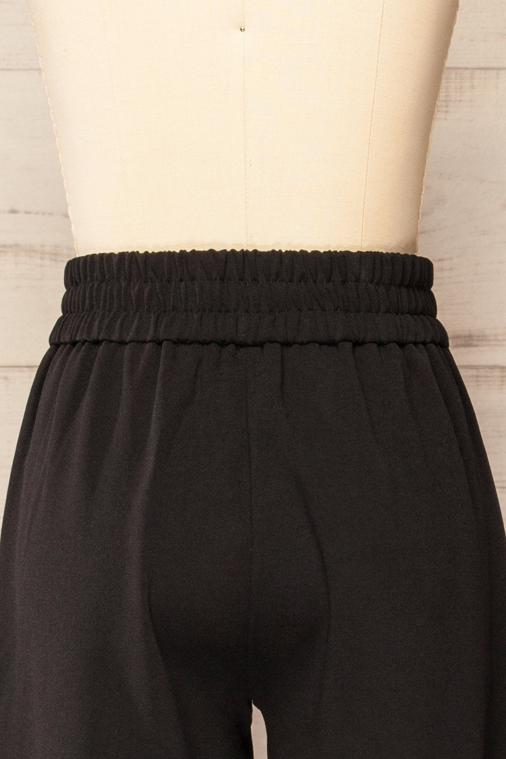 Clovelly Black Straight-Leg Pants w/ Pockets | La petite garçonne back