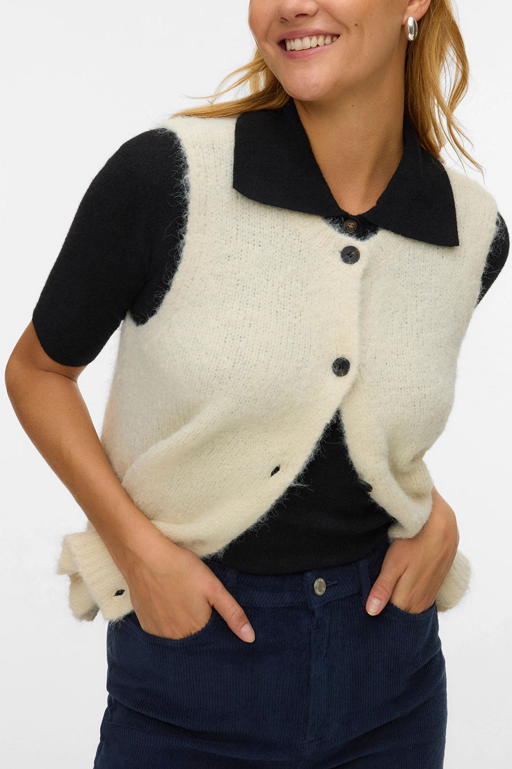 Cobar Ivory Fluffy Knitted Button-Up Vest | La petite garçonne model