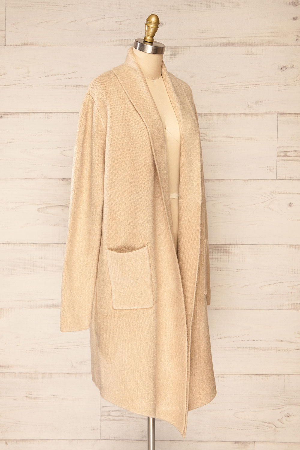 Colombo Beige Open-Front Coat | La petite garçonne side view