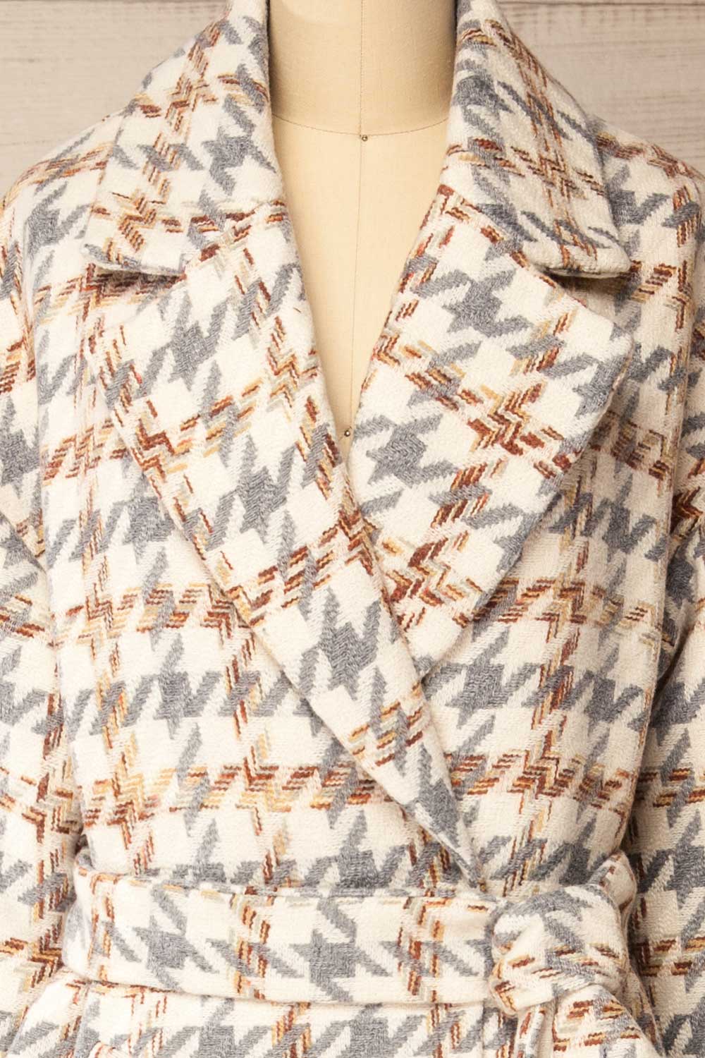 Conakry Long Houndstooth Coat | La petite garçonne front