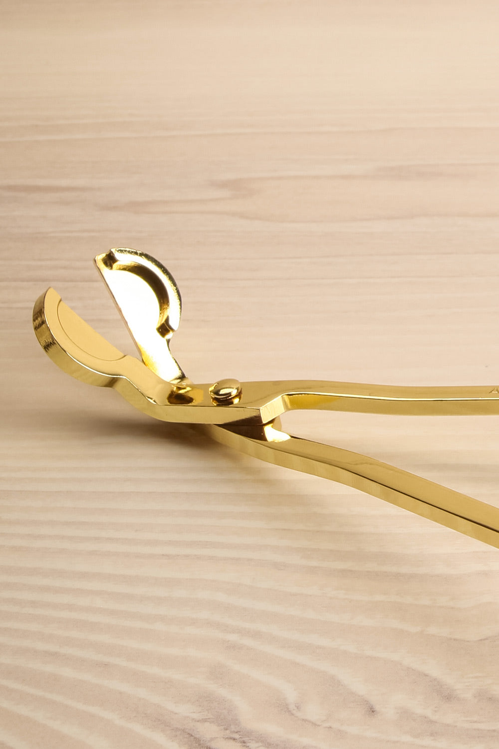 Candle Wick Trimmer Gold | Maison garçonne open