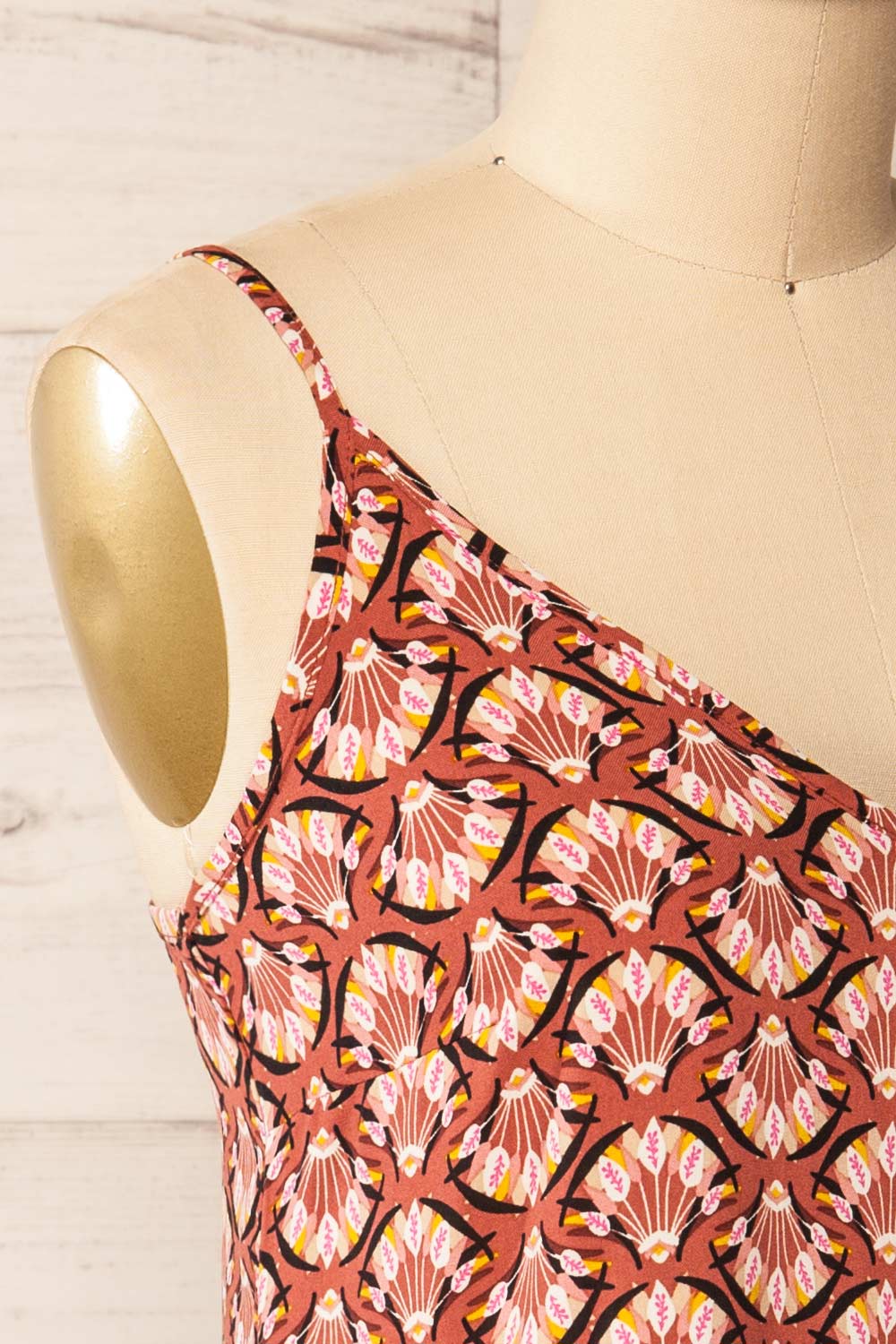 Creteil Pink Patterned Cami Top w/ Thin Straps | La petite garçonne side close-up