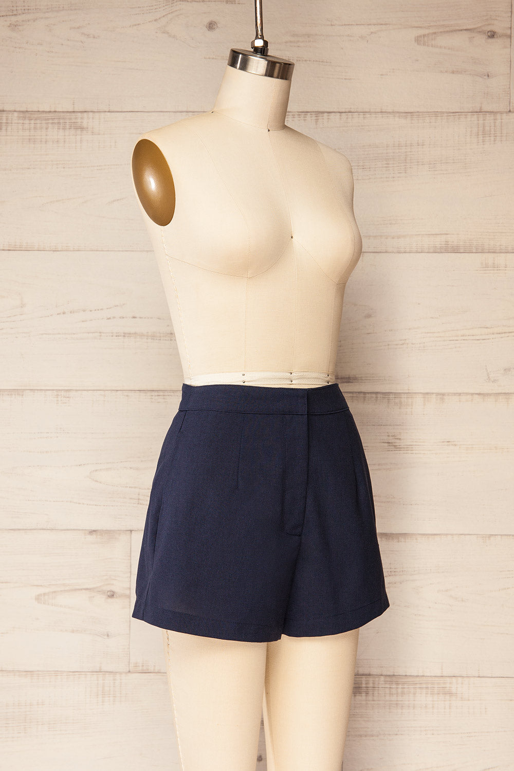 Cuiaba Navy Mid-Waisted Shorts with Pockets | La petite garçonne side view