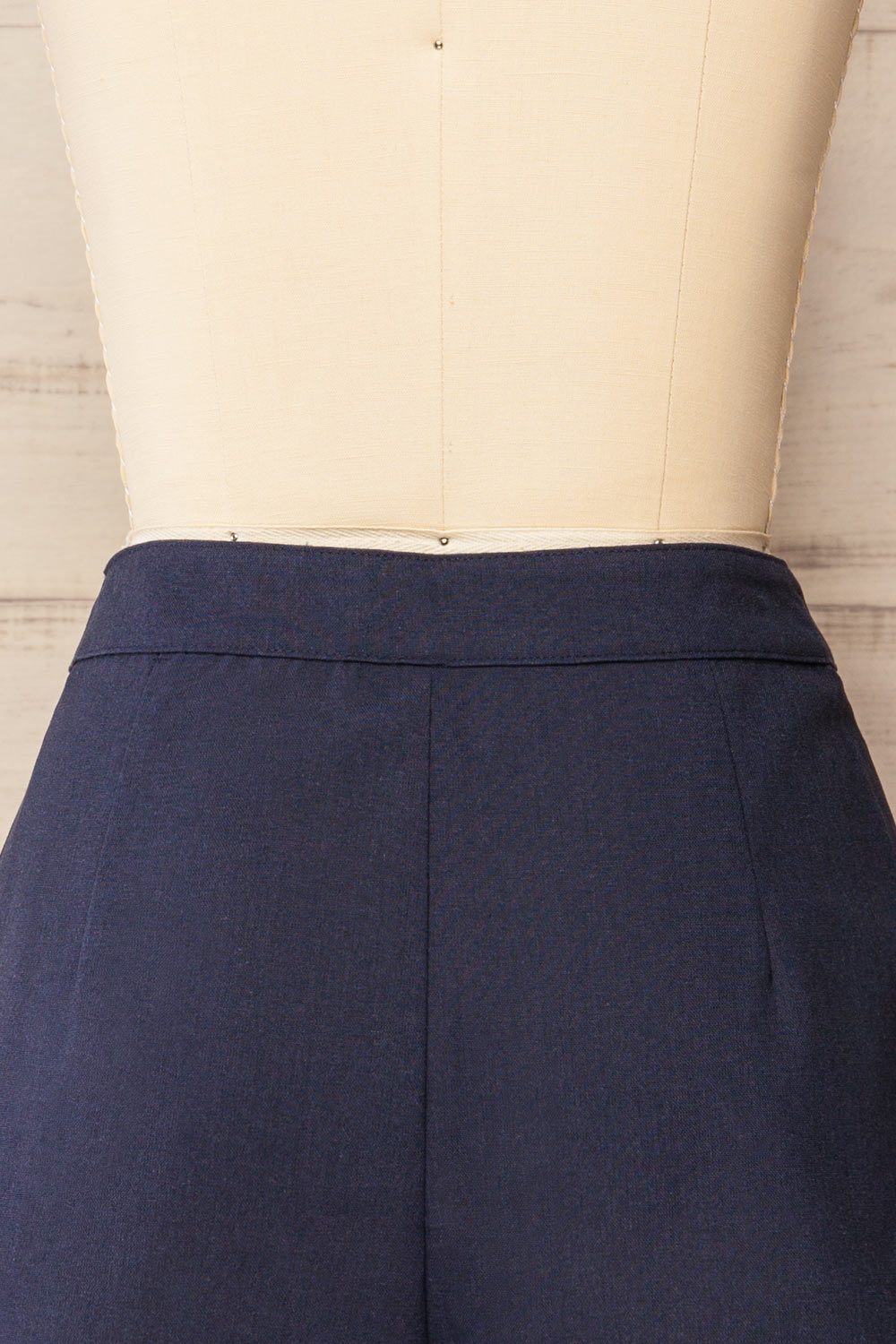 Cuiaba Navy Mid-Waisted Shorts with Pockets | La petite garçonne back