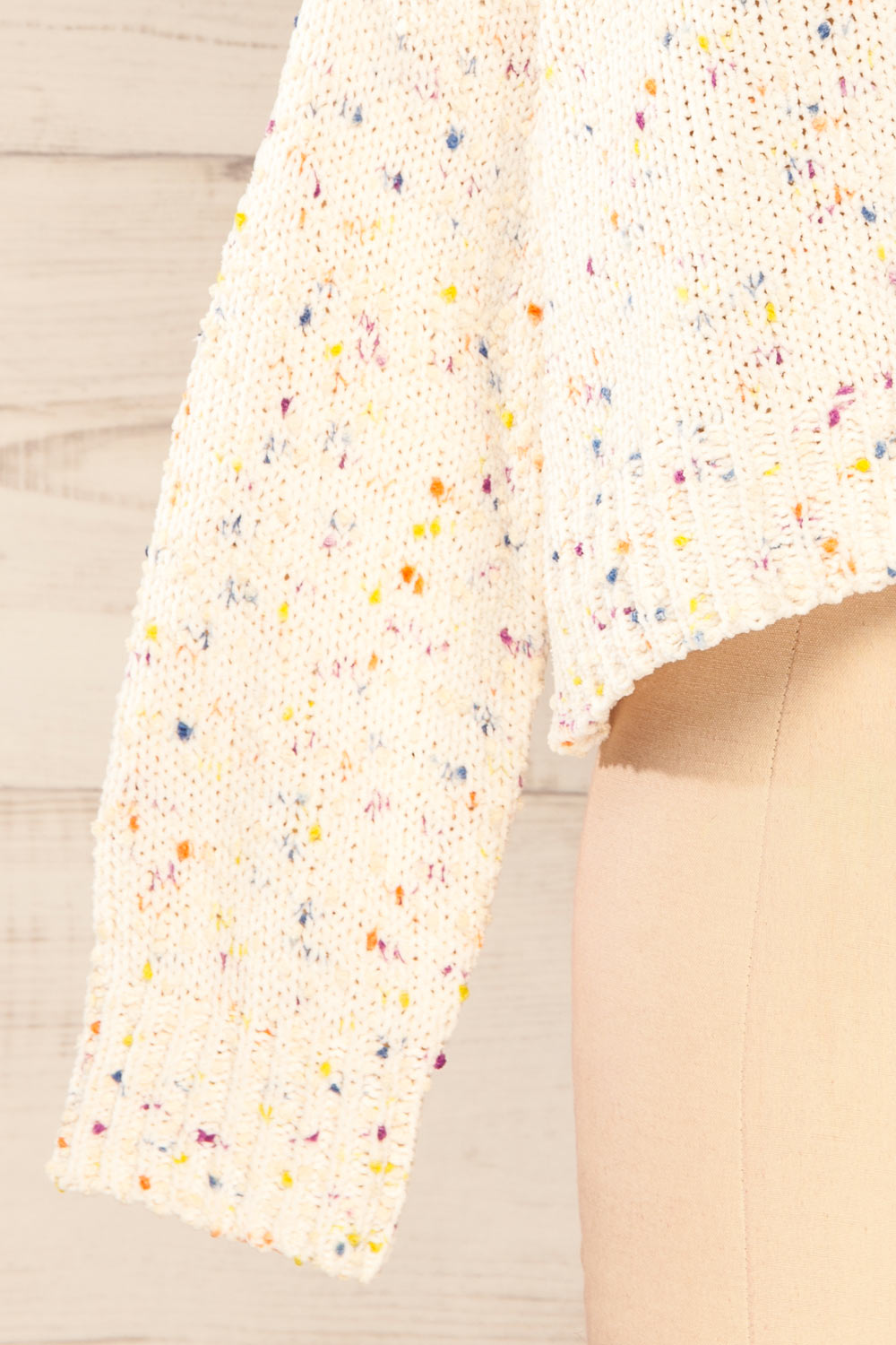 Cupkake Cropped White Knit Sweater w/ Colour Dots | La petite garçonne sleeve