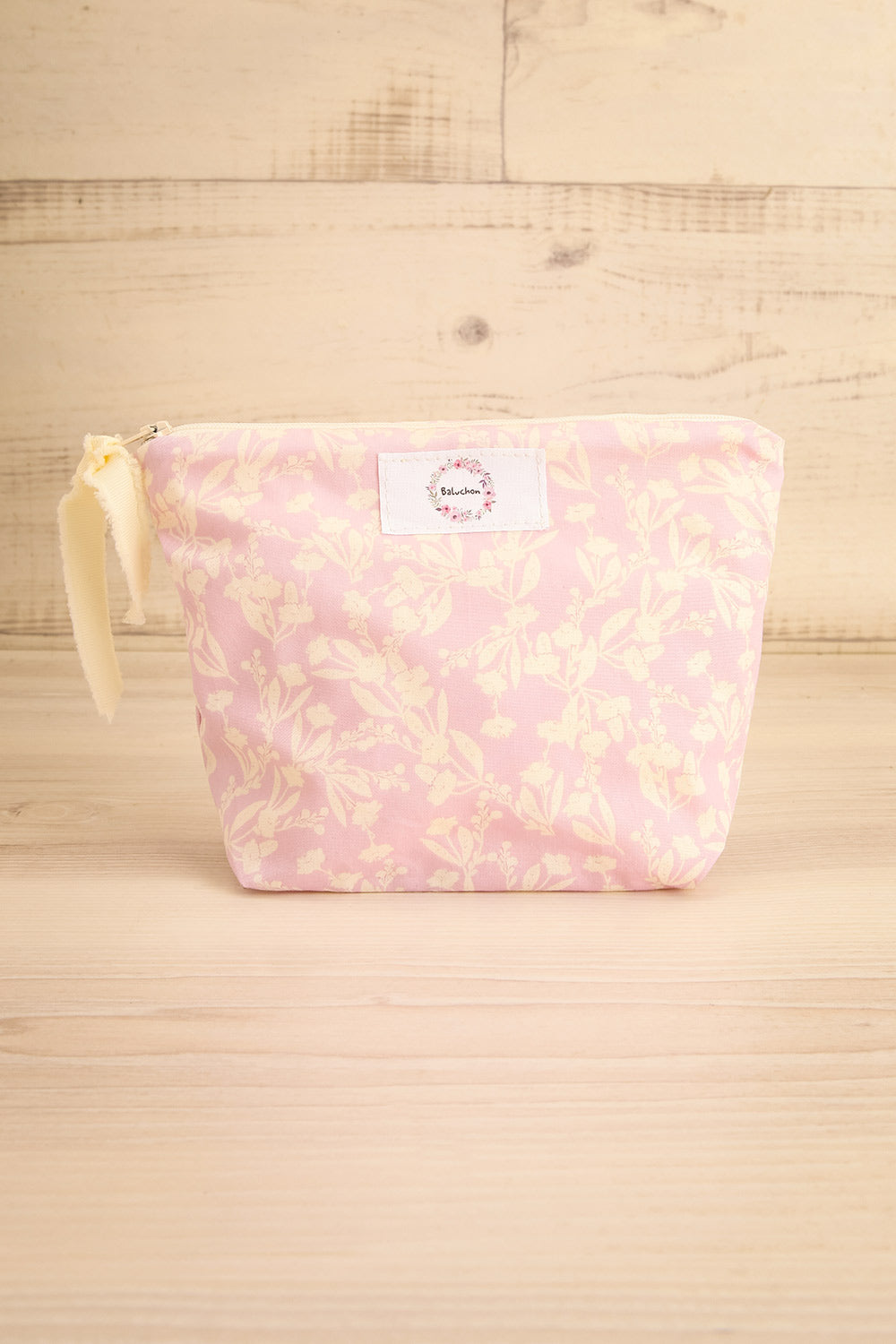 Cygne Floral Cosmetic Bag | Maison garçonne front view