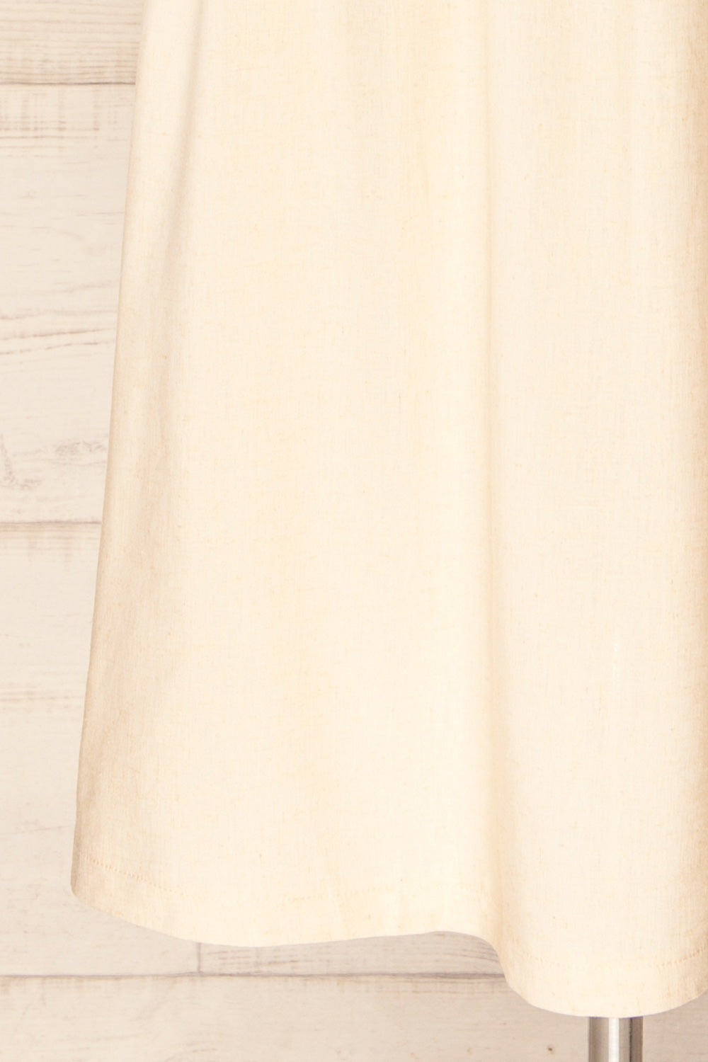 Cyriel Beige Linen Midi Skirt w/ Pockets | La petite garçonne bottom