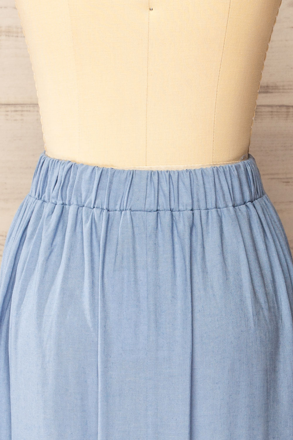 Cyriel Blue Linen Midi Skirt with Pockets | La petite garçonne back