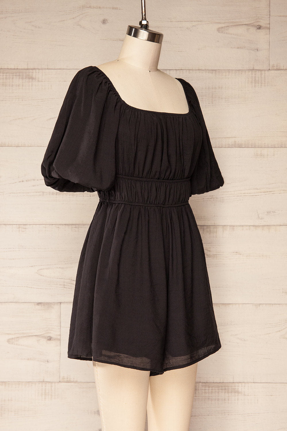 Damascus Black Short Romper w/ Puffy Sleeves | La petite garçonne side view