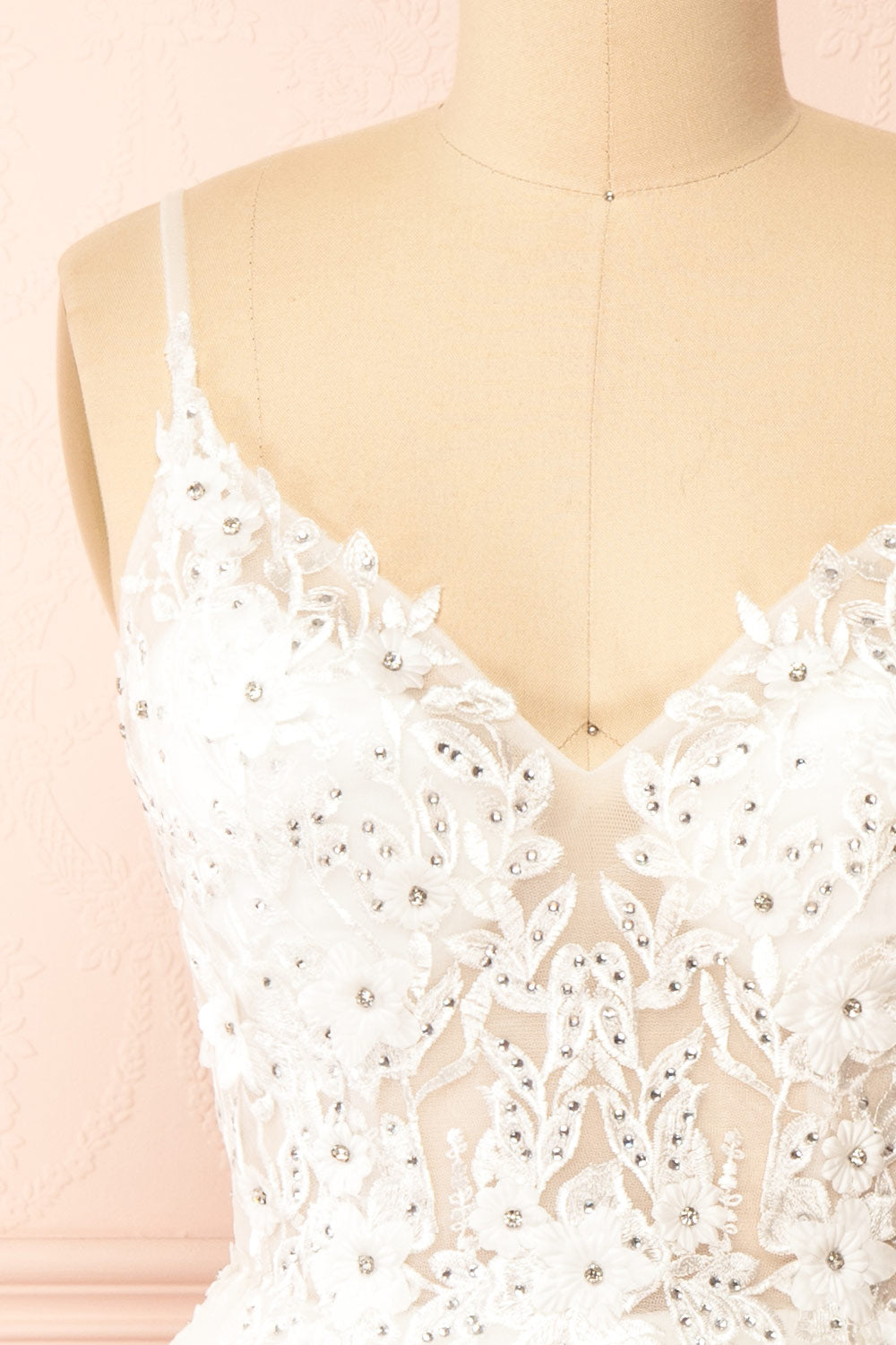 Danna | Short Sparkly White Dress with Embroidery