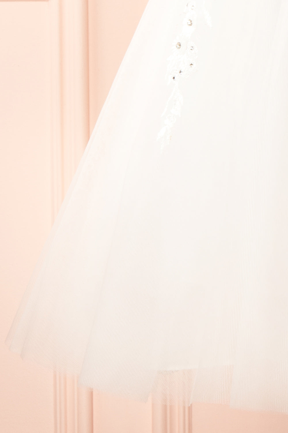 Danna | Short Sparkly White Dress with Embroidery