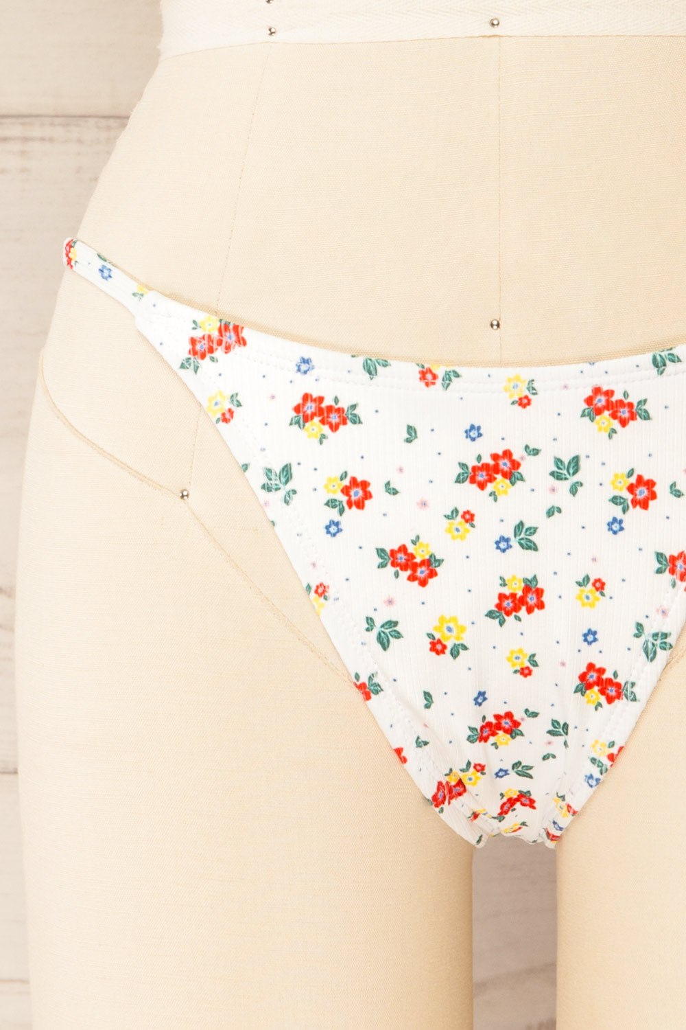 Depok Flowers and Dots Bikini Bottom | La petite garçonne front