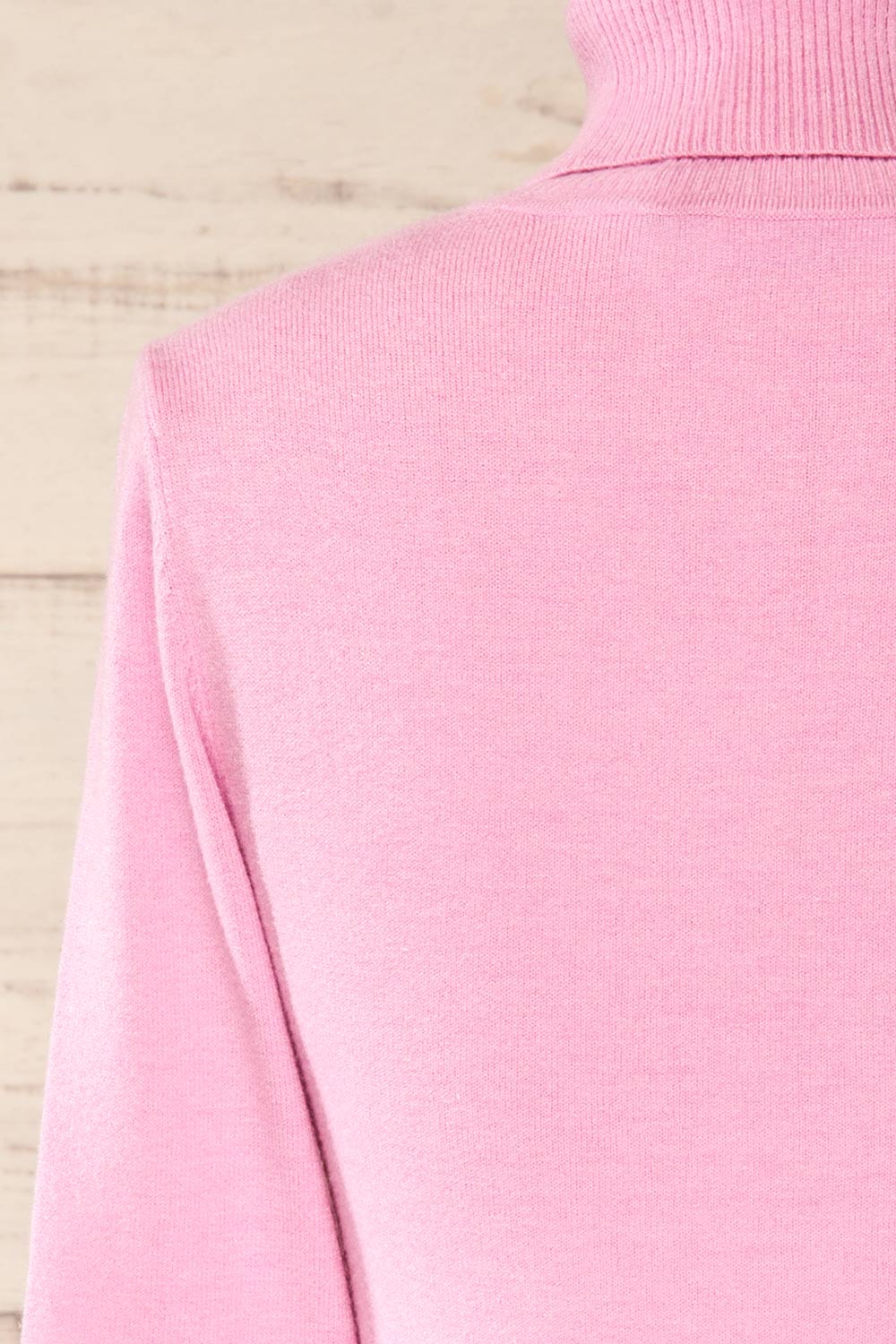 Derby Pink Knit Turtleneck w/ Long Sleeves | La petite garçonne back close-up