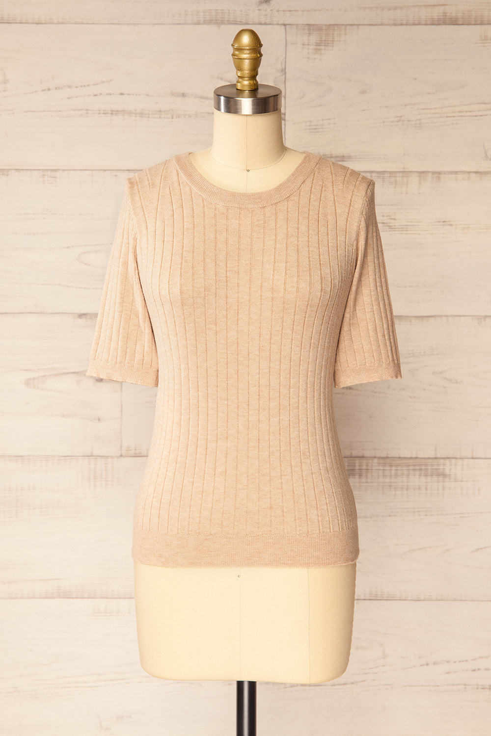 Deurali Beige Ribbed Fitted Top | La petite garçonne front view
