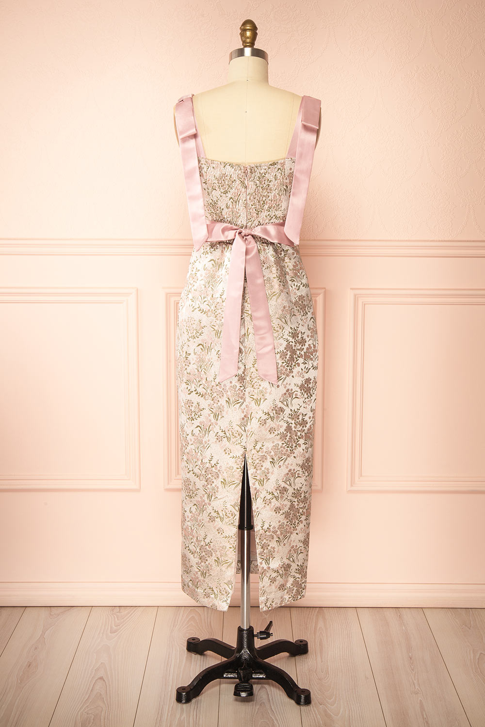 Dianne | Robe Midi Jacquard avec des Bretelles Roses