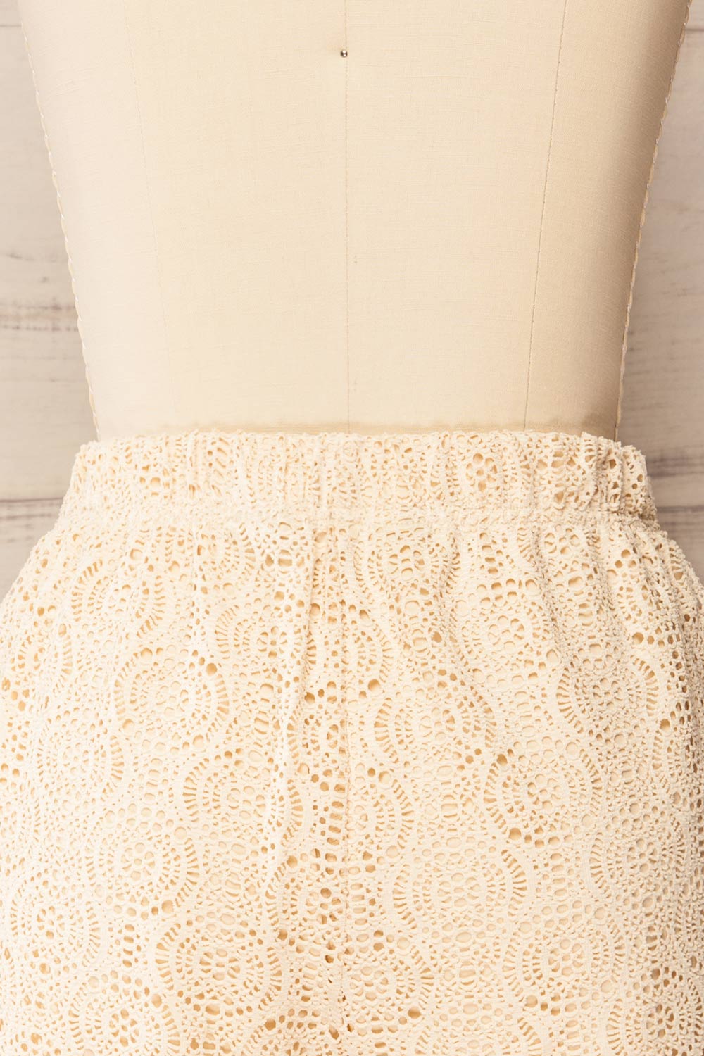 Djougou Beige Crochet Shorts | La petite garçonne back