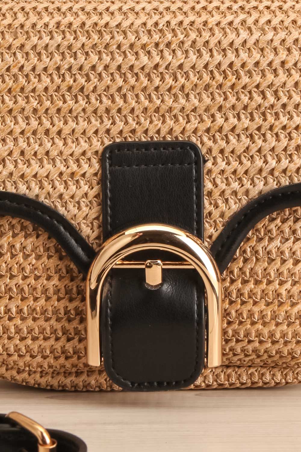 DUMOT NOIR/BLACK front close-up